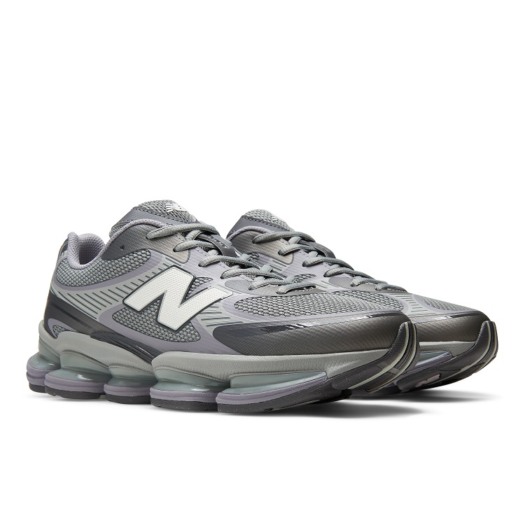 Кроссовки New Balance 2000