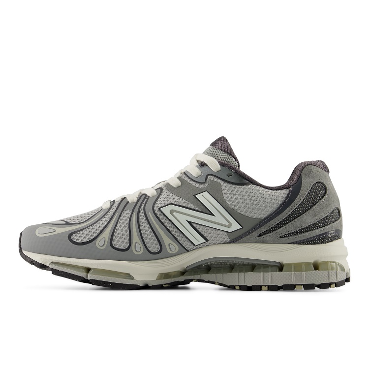 Кроссовки New Balance 1890