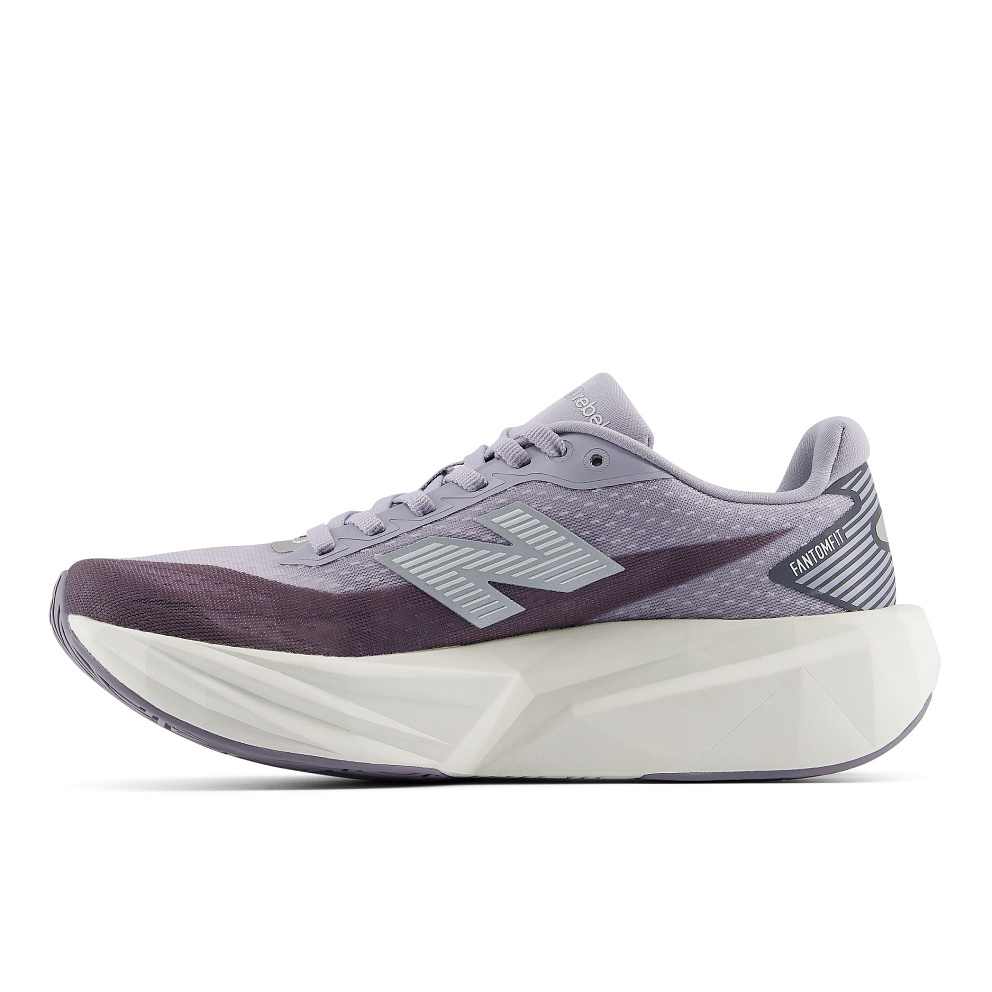Кроссовки New Balance Rebel