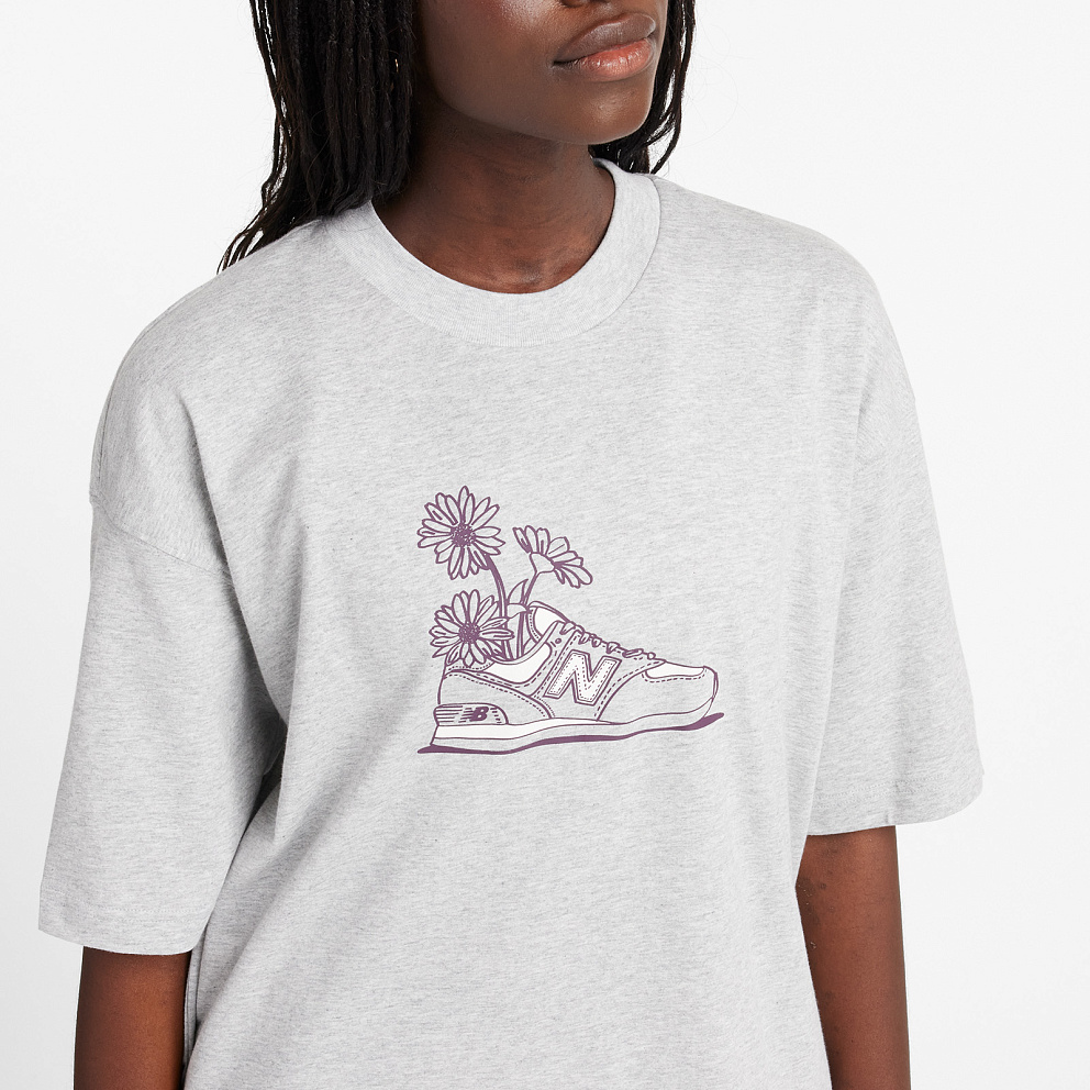 Футболка New Balance Oversized Flower T-Shirt