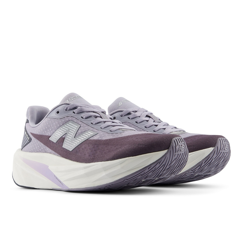 Кроссовки New Balance Rebel