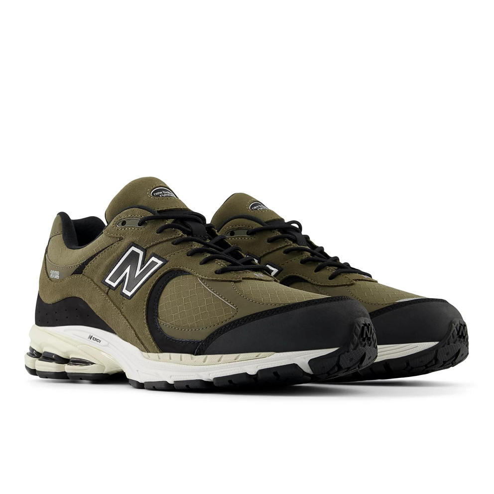 Кроссовки New Balance 2002