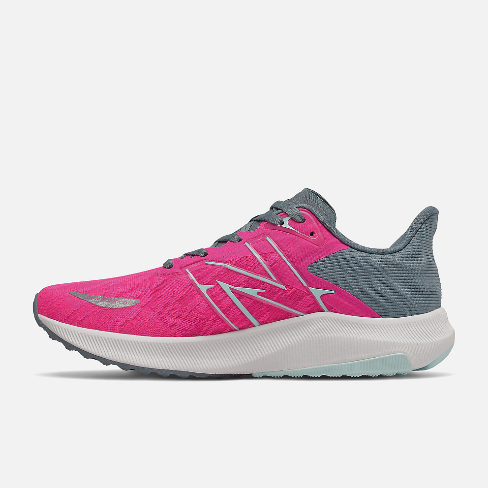 New Balance FuelCell Propel v3