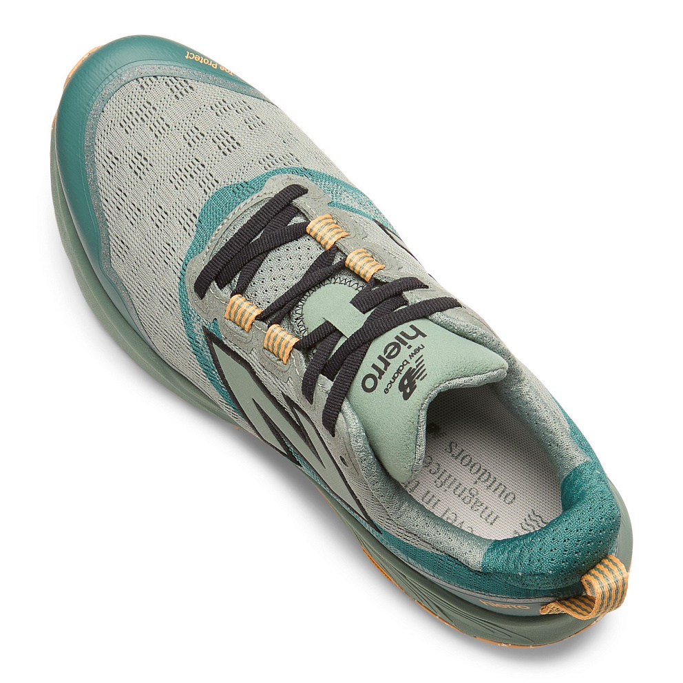 Кроссовки New Balance Hierro v9