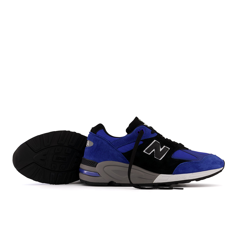 New Balance Made in USA 990v2