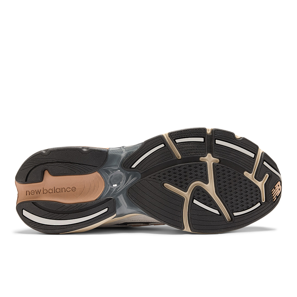 Кроссовки New Balance 2010