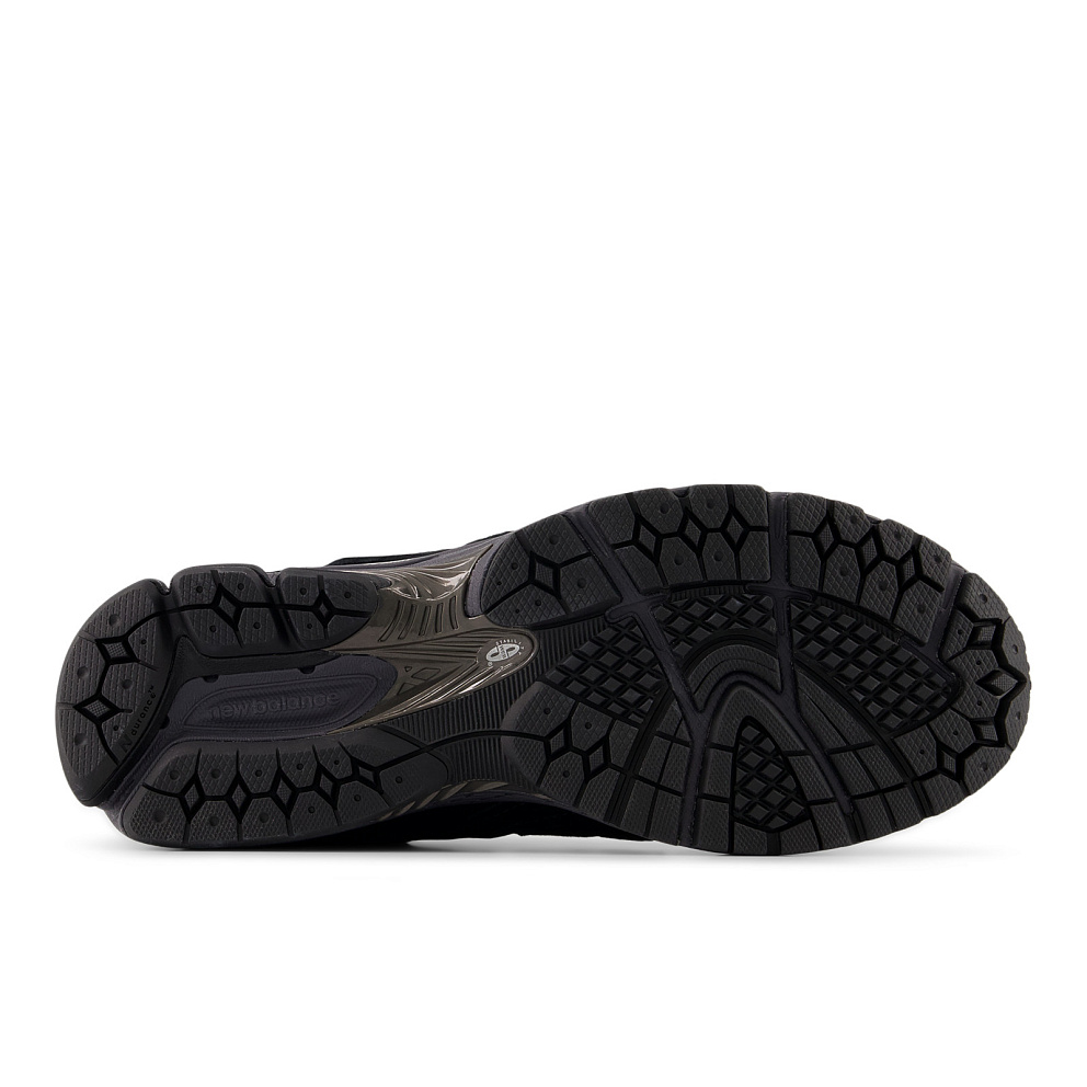 Кроссовки для активного отдыха 2002