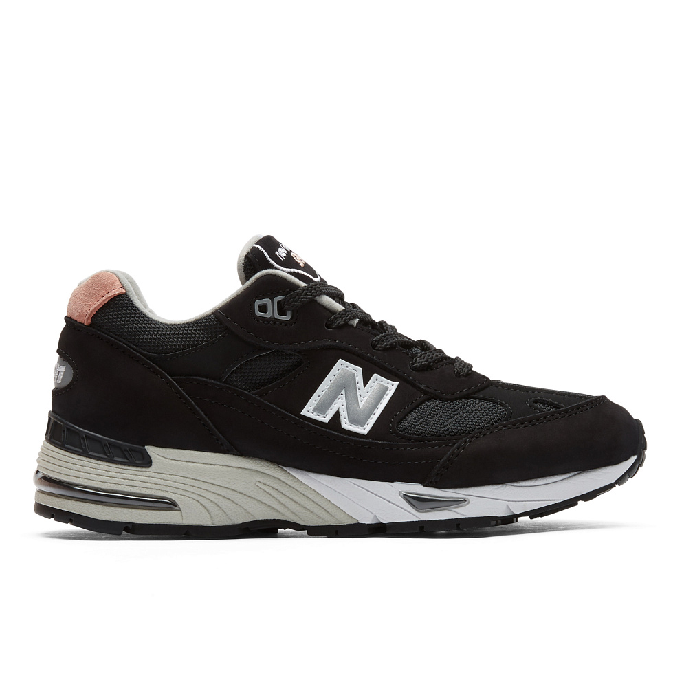 990