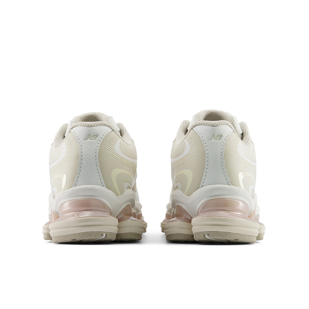 Кроссовки New Balance 2000