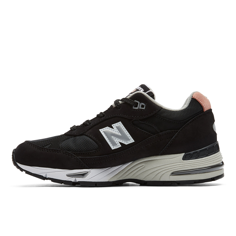 990