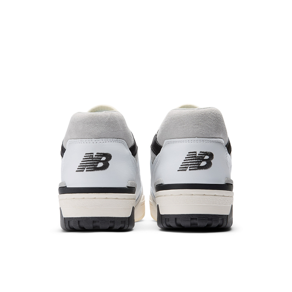 New Balance 550