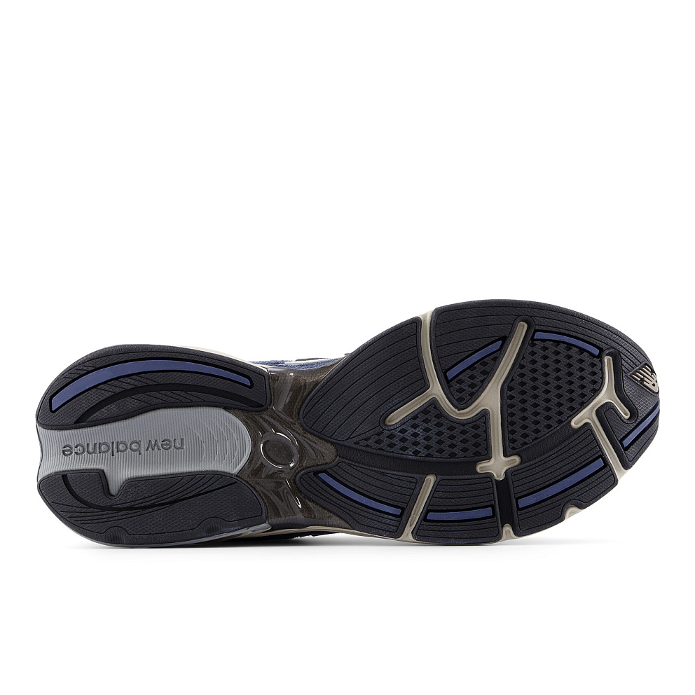 Кроссовки New Balance 2010