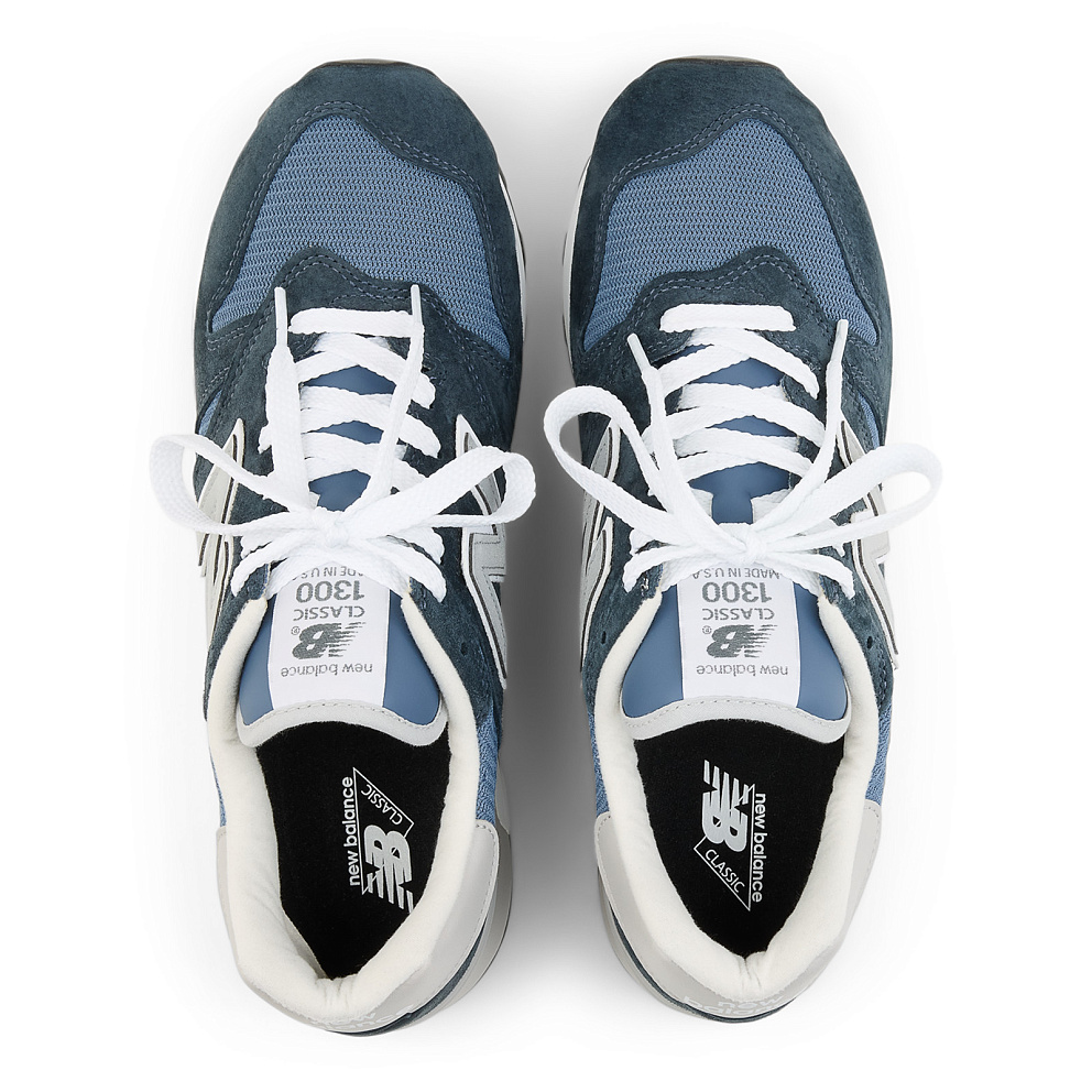 Кроссовки New Balance 1300