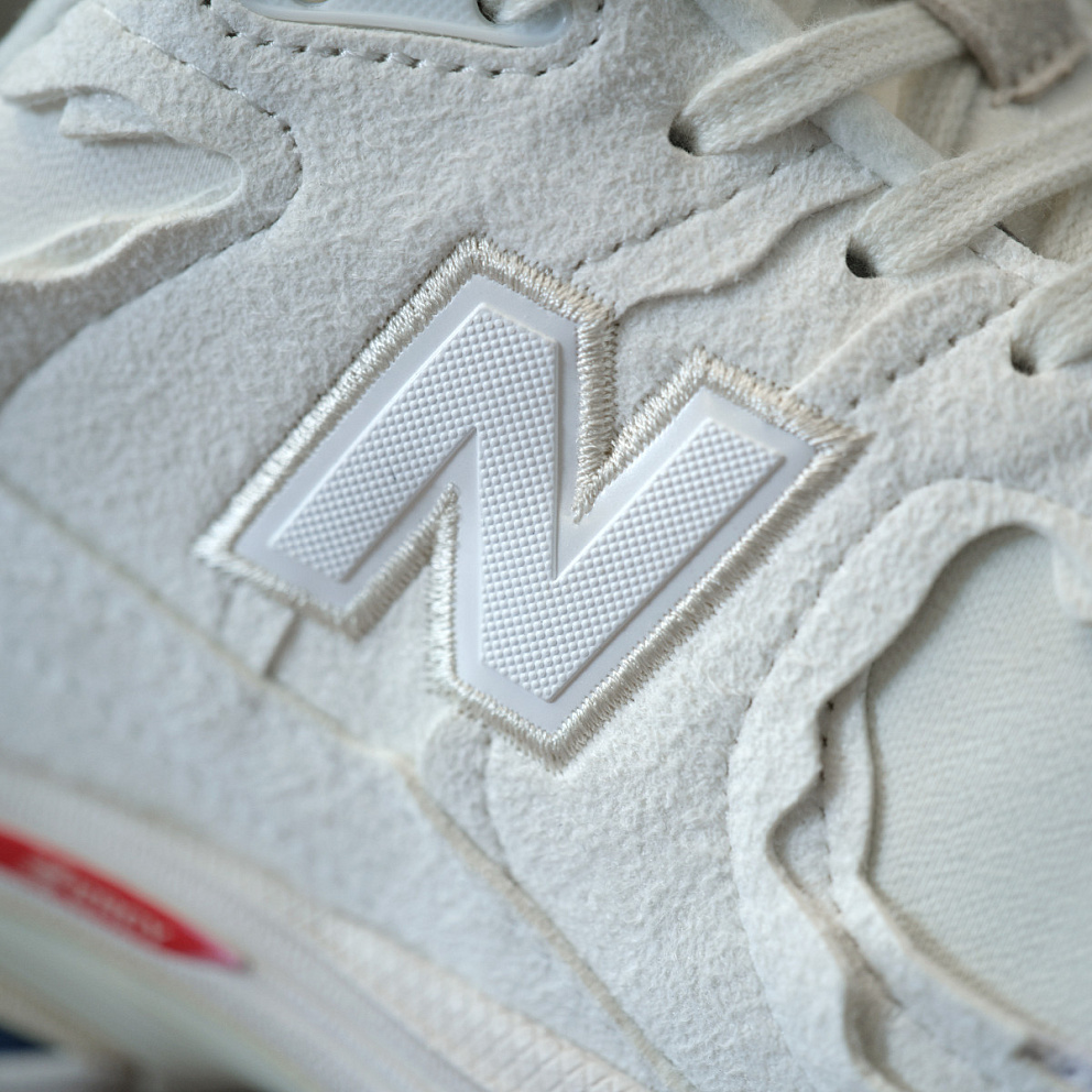 Кроссовки для активного отдыха 2002