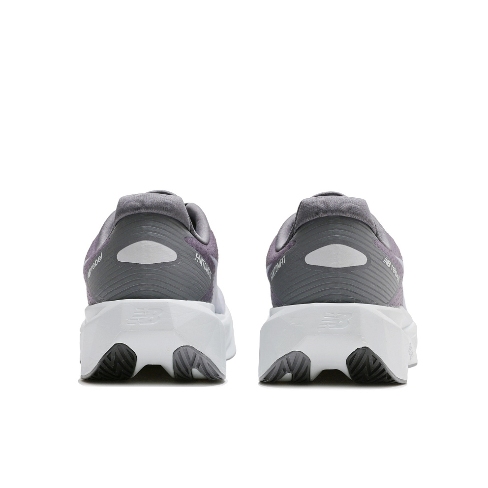 Кроссовки New Balance Rebel
