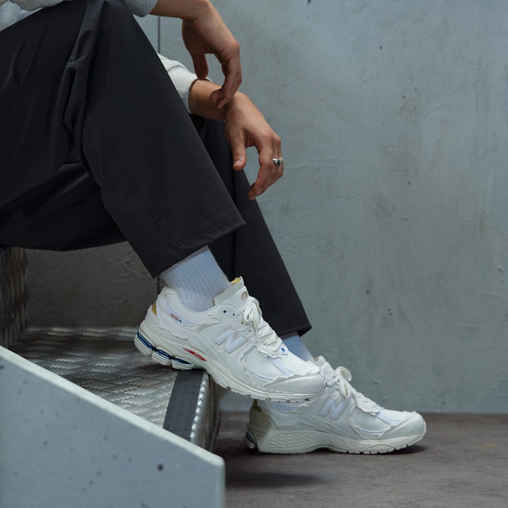 Кроссовки New Balance 2002