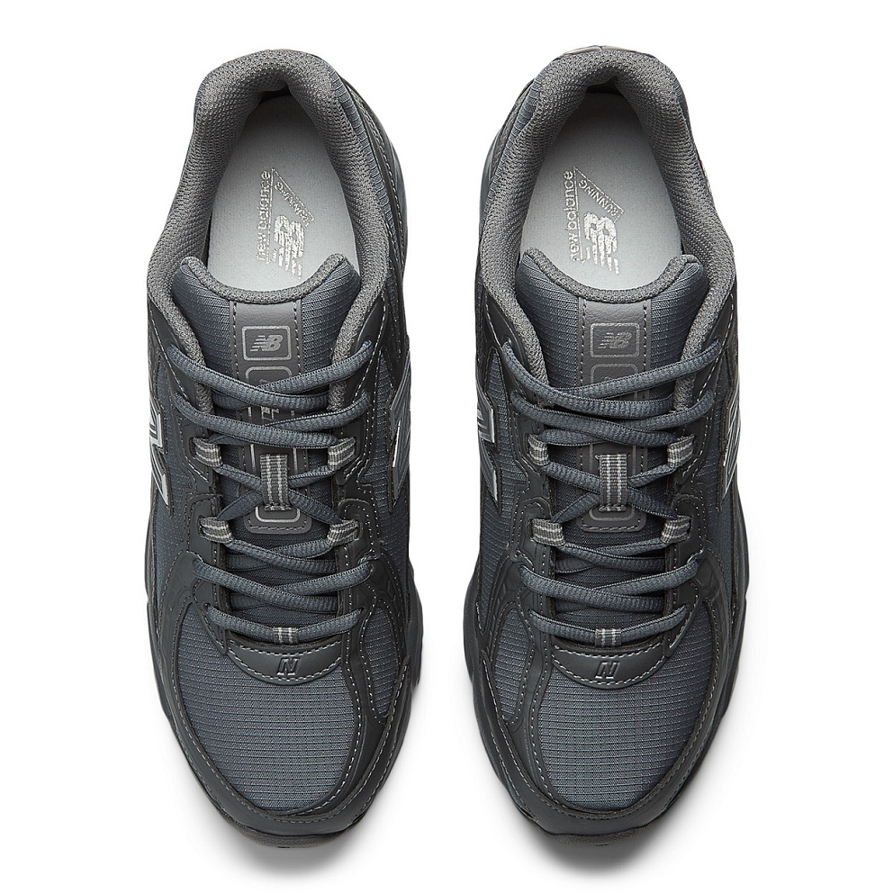 Кроссовки New Balance 740