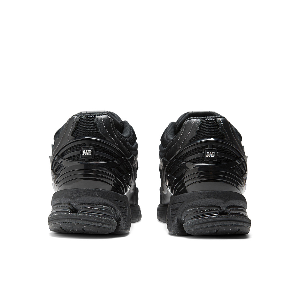 Кроссовки New Balance 1906